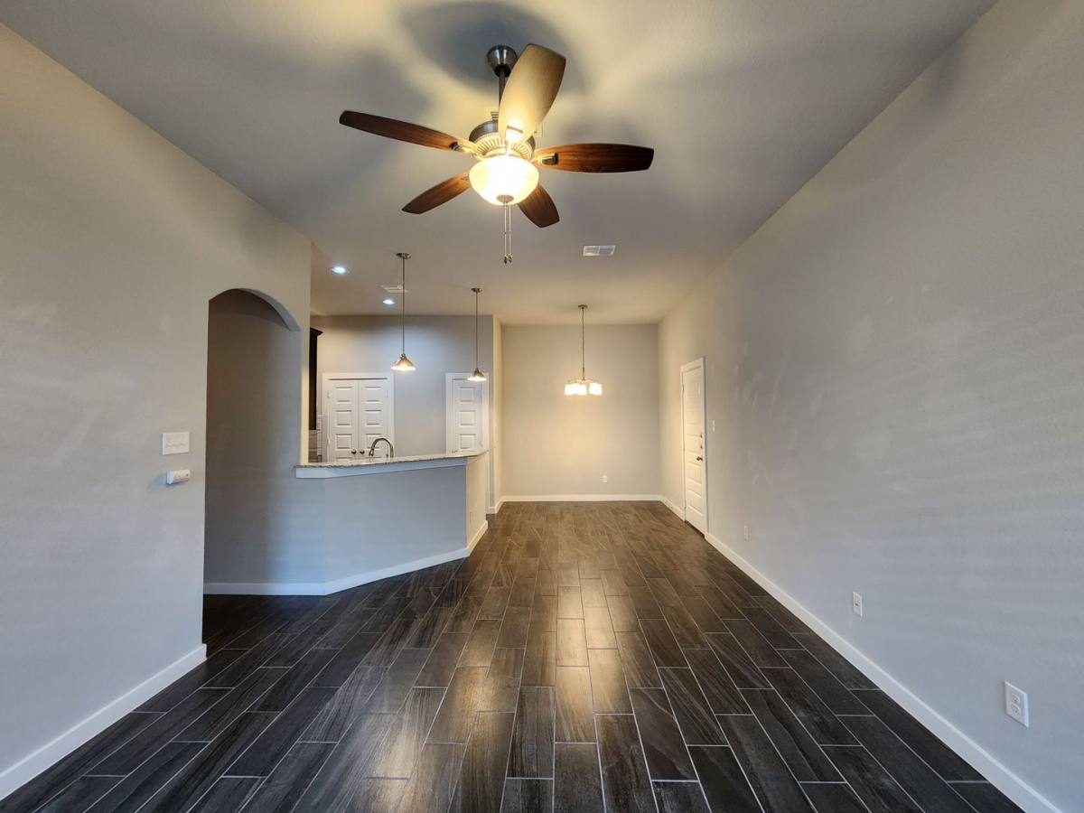 House for rent at 350 Creekside Curve, New Braunfels, TX 78130