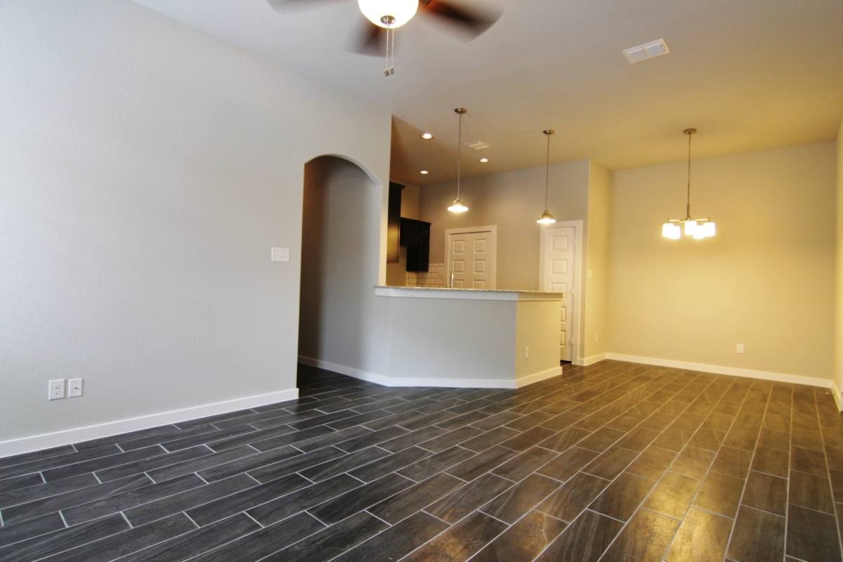 House for rent at 350 Creekside Curve, New Braunfels, TX 78130