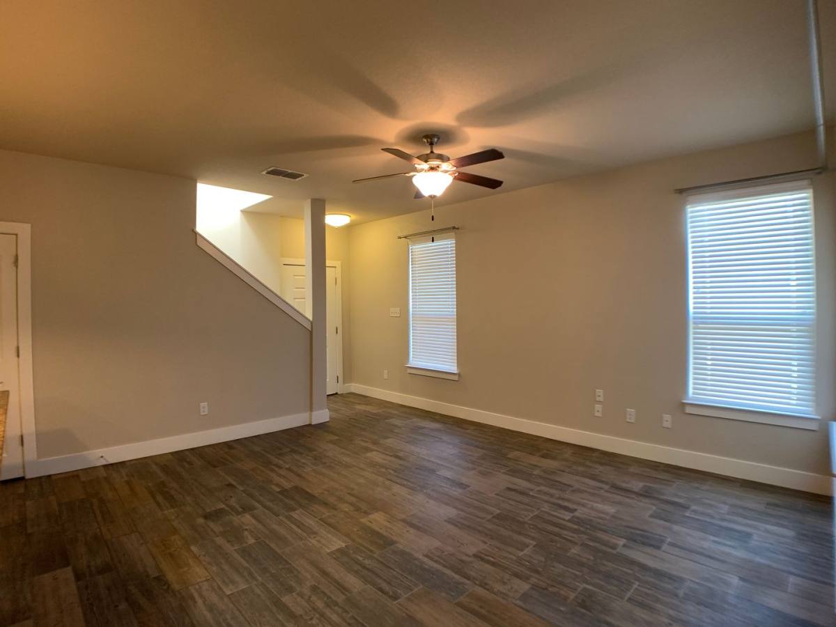 Townhouse for rent at 711 Gristmill Dr, New Braunfels, TX 78130