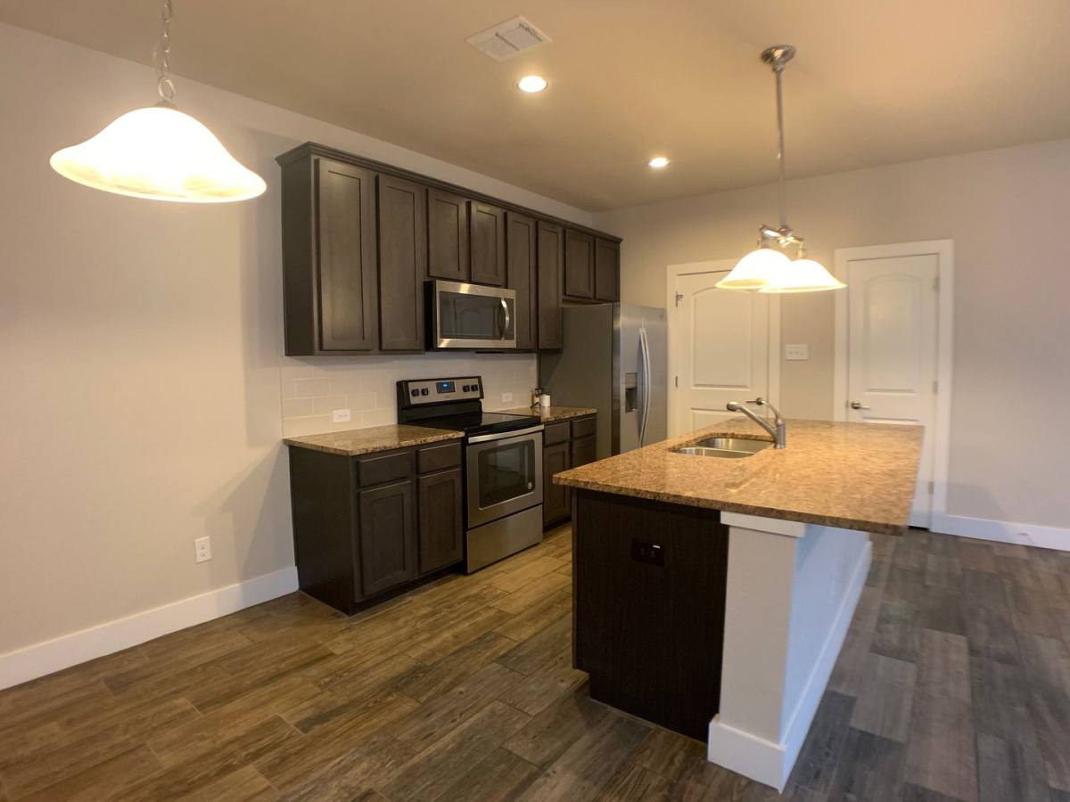 Townhouse for rent at 711 Gristmill Dr, New Braunfels, TX 78130