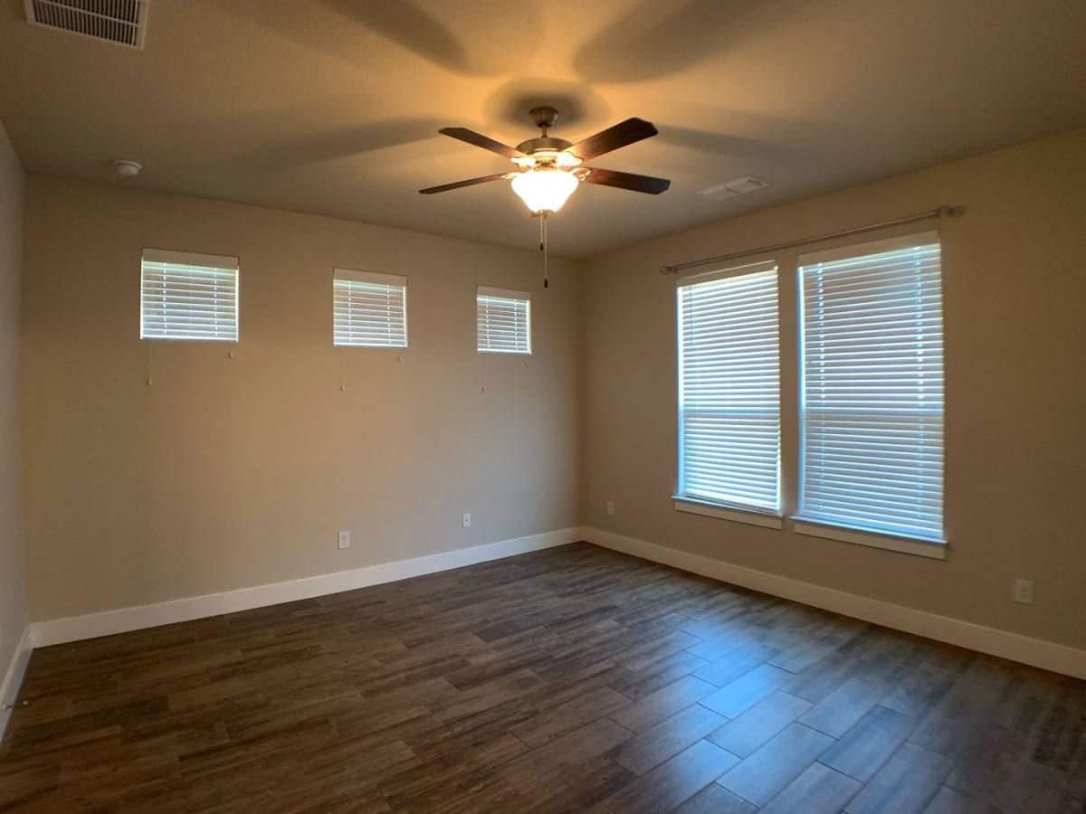 Townhouse for rent at 711 Gristmill Dr, New Braunfels, TX 78130