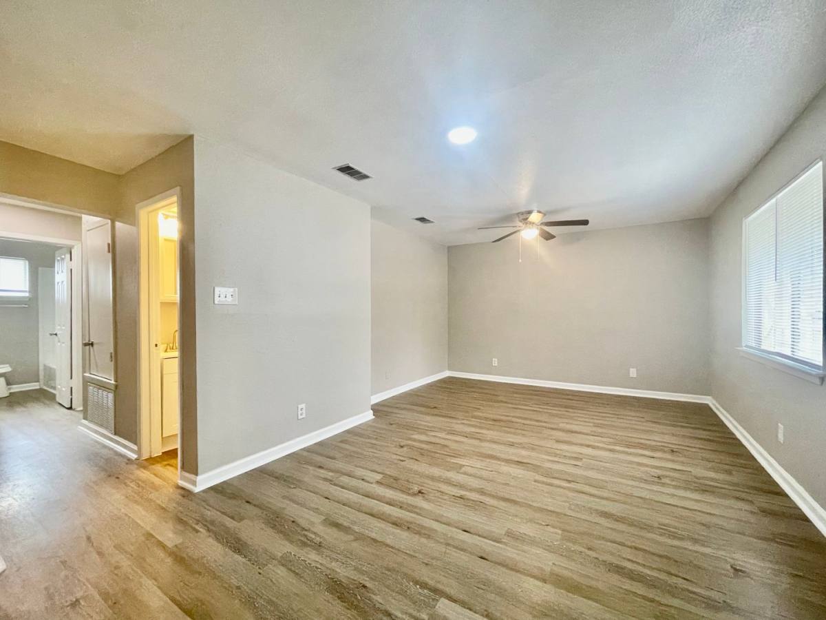 Apartment for rent at 205 S Mitchell St, San Marcos, TX 78666