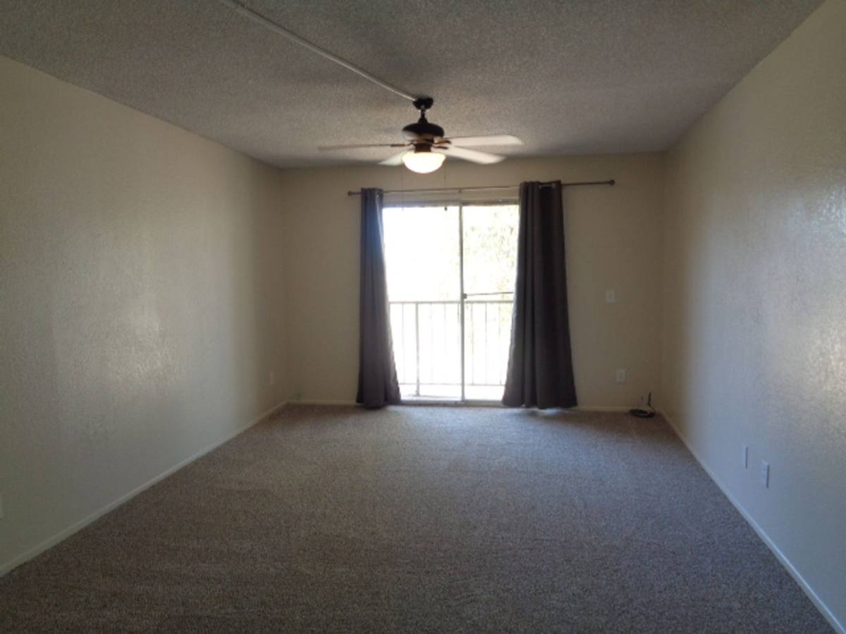 Apartment for rent at 2822 E Kathleen Rd, Phoenix, AZ 85032
