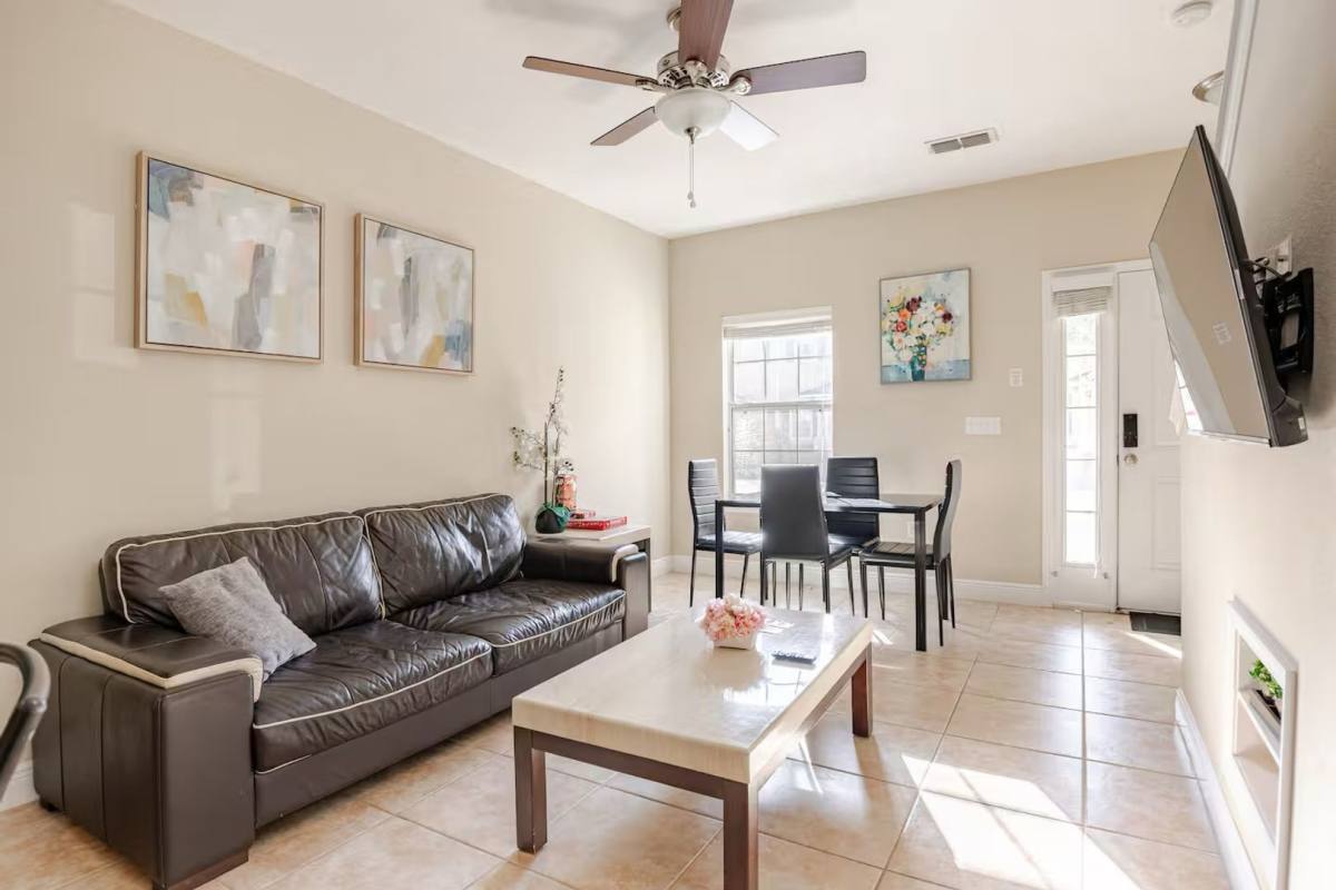 Townhouse for rent at 2960 SW 35th Place, Gainesville, FL 32608