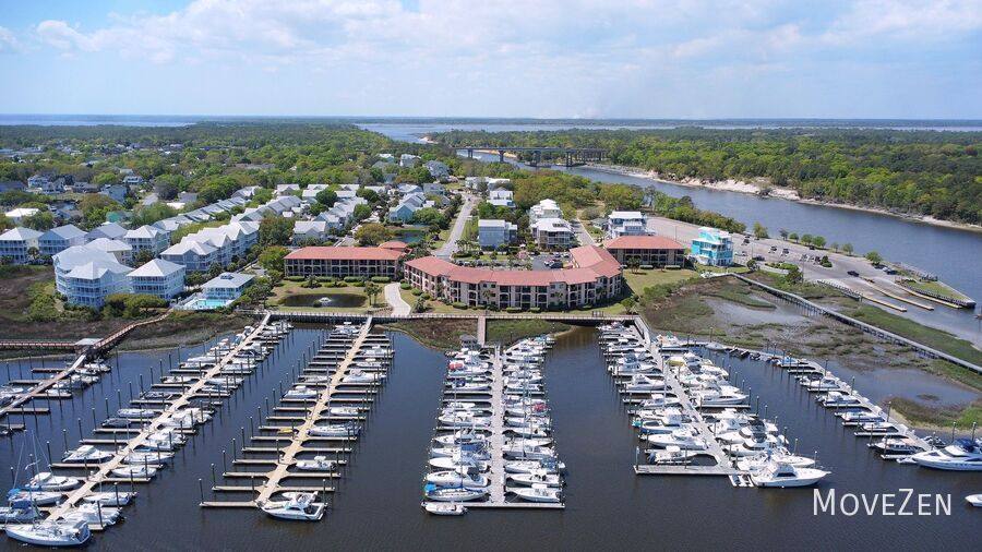 Condo for rent at 111 Spencer Farlow Dr, Carolina Beach, NC 28428