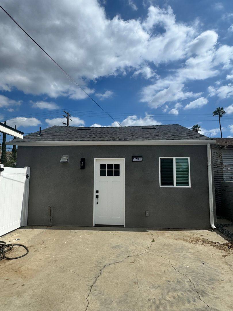 Apartment for rent at 1784-96 7th St 3732-34 Mesa Dr, Riverside, CA 92507
