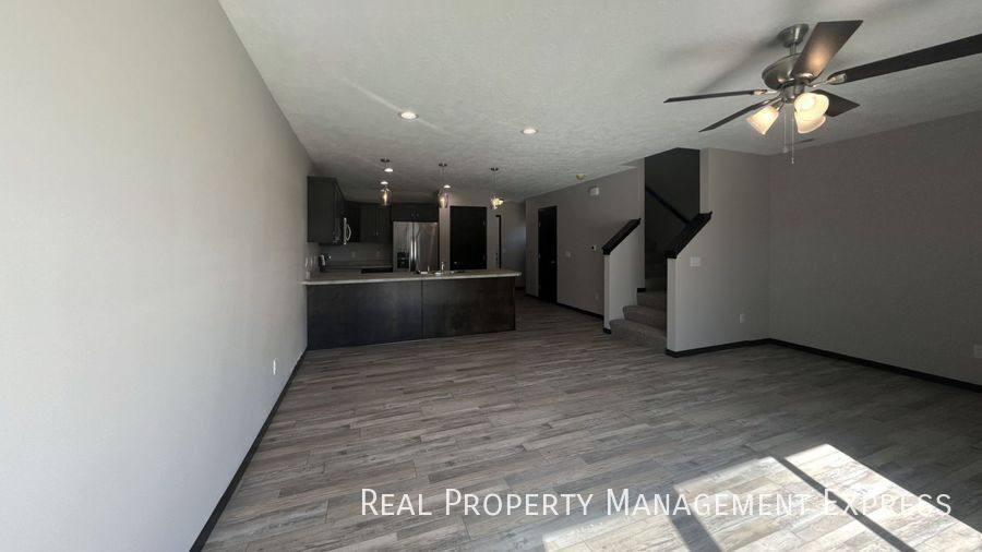 House for rent at 9719 W Broek Dr, Sioux Falls, SD 57106