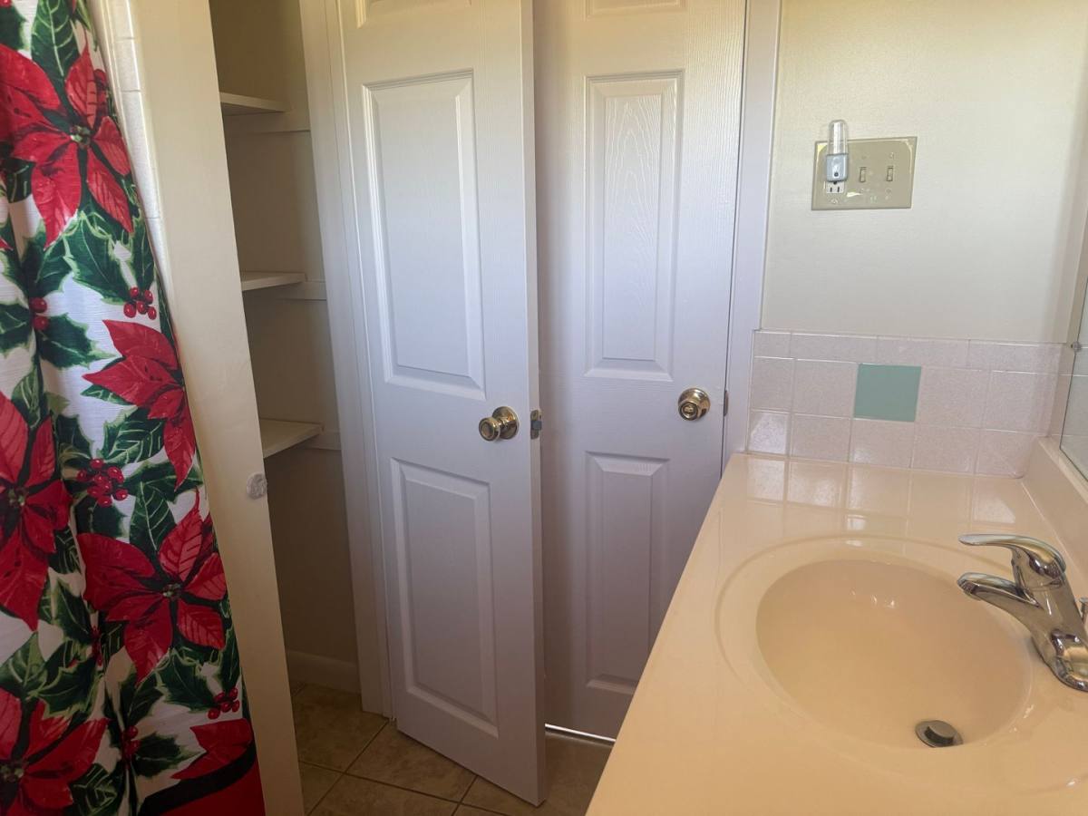 Apartment for rent at 1620 Princeton Rd, Altoona, PA 16602