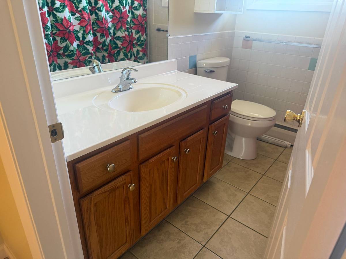 Apartment for rent at 1620 Princeton Rd, Altoona, PA 16602