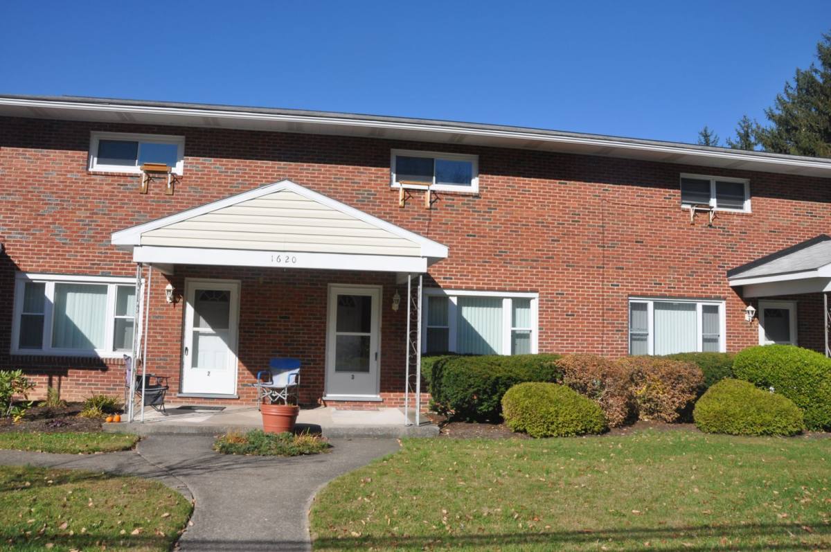 Apartment for rent at 1620 Princeton Rd, Altoona, PA 16602