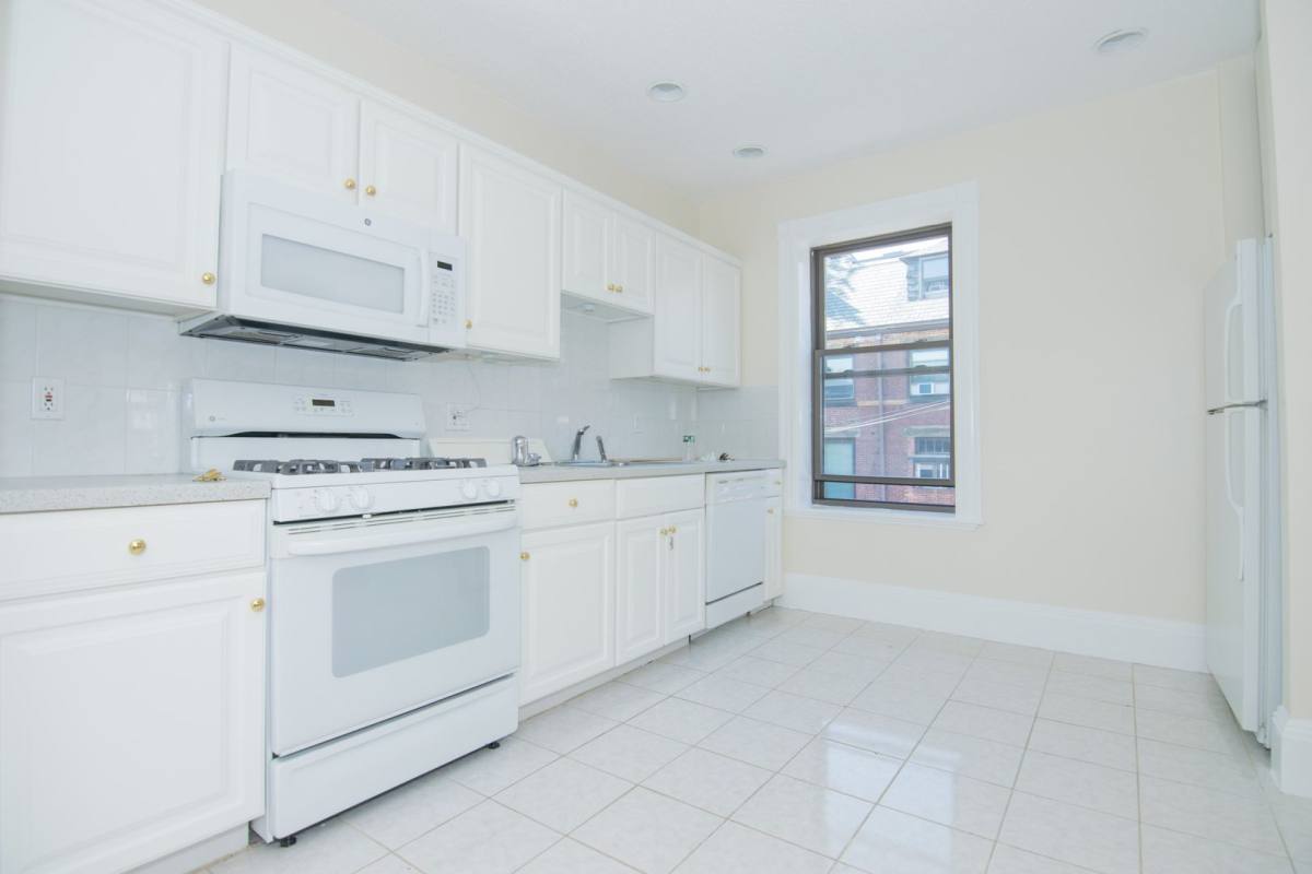 Condo for rent at 20 Dean St #3, Brookline, MA 02445
