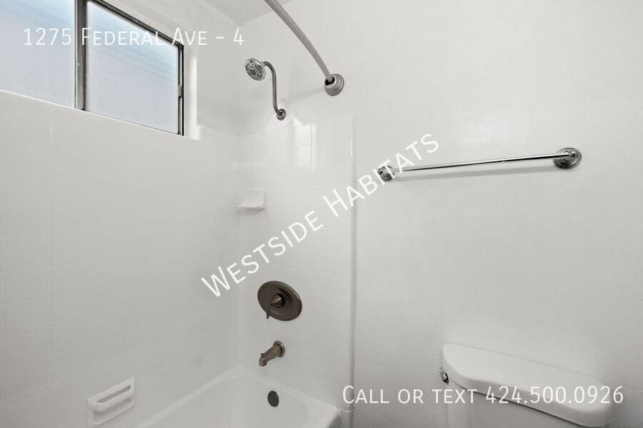 Apartment for rent at 1275 Federal Ave, Los Angeles, CA 90025