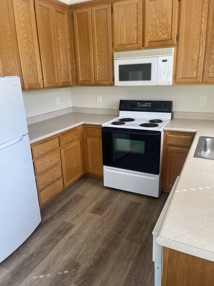 Apartment for rent at 9 Cardinal Way, Santa Rosa, CA 95409