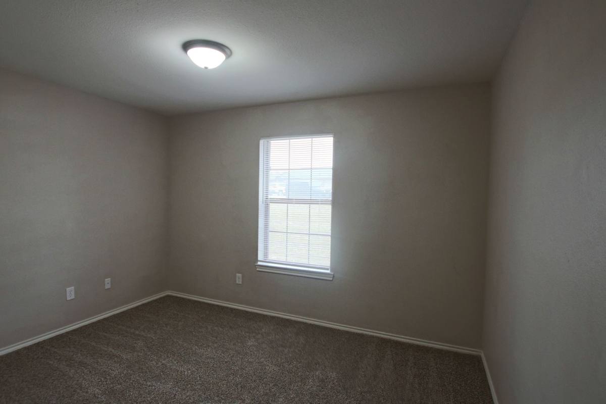 Townhouse for rent at 16950 Sentinel, Lindale, TX 75771