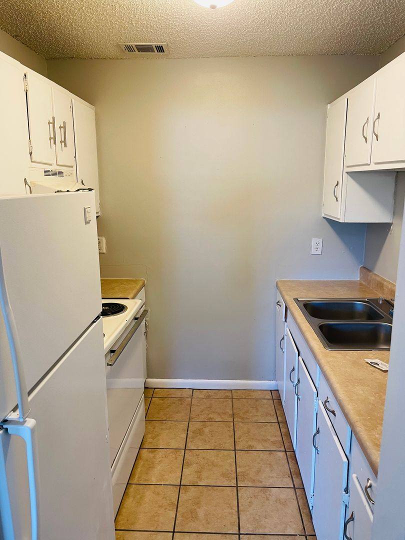 Apartment for rent at 1698 Stuckey Ave, Tallahassee, FL 32310
