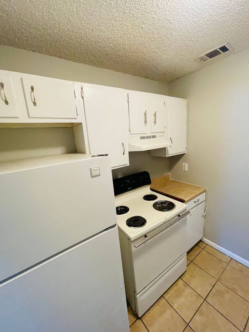Apartment for rent at 1698 Stuckey Ave, Tallahassee, FL 32310