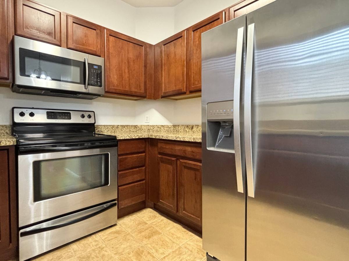 Townhouse for rent at 13545 S Villa Rosa Way, Draper, UT 84020