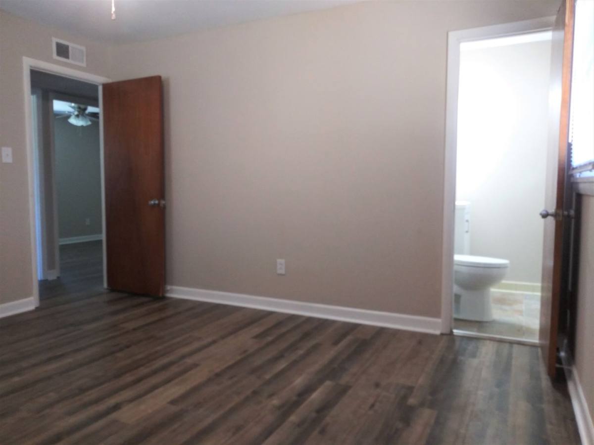 House for rent at 506 Ewell St SW, Decatur, AL 35601