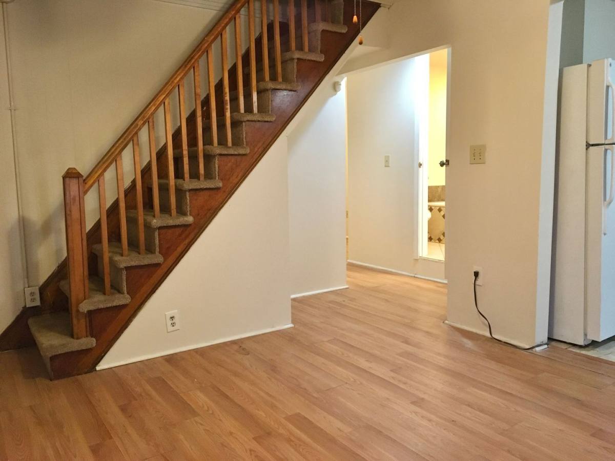 House for rent at 3503 Sollers Point Rd, Dundalk, MD 21222