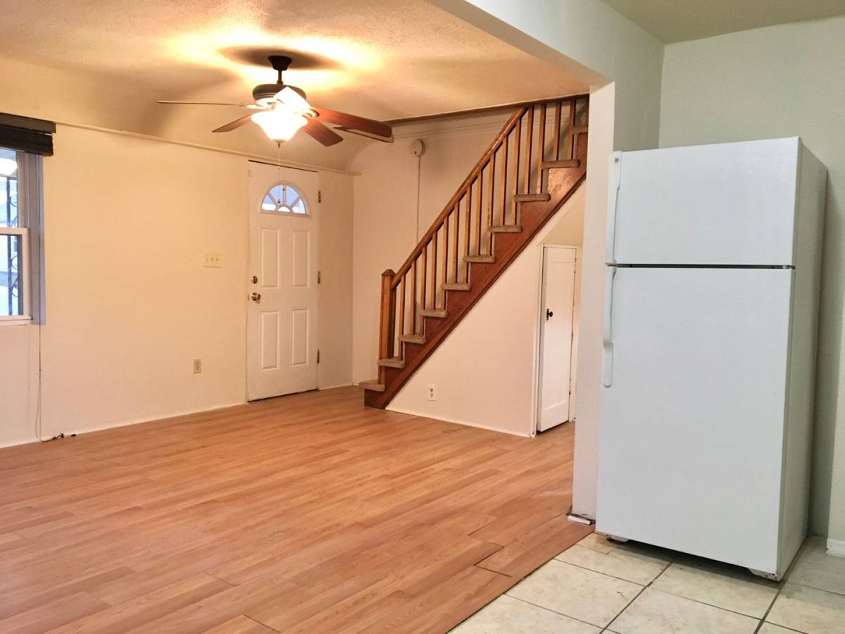 House for rent at 3503 Sollers Point Rd, Dundalk, MD 21222