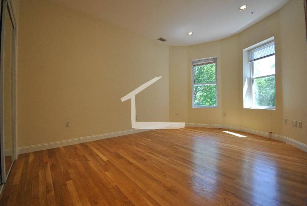 Condo for rent at 1801 Beacon St #6, Brookline, MA 02445