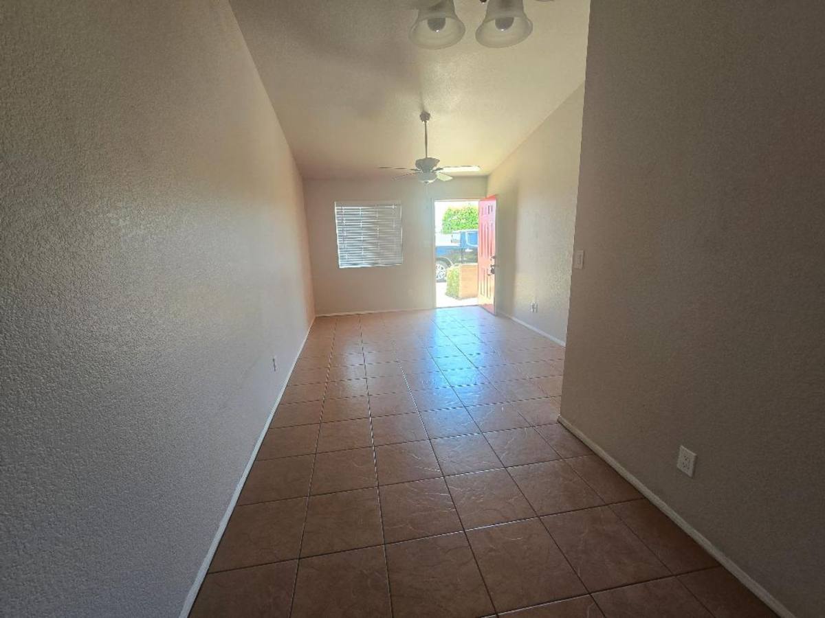 Townhouse for rent at 2850 E Baseline Rd, Mesa, AZ 85204