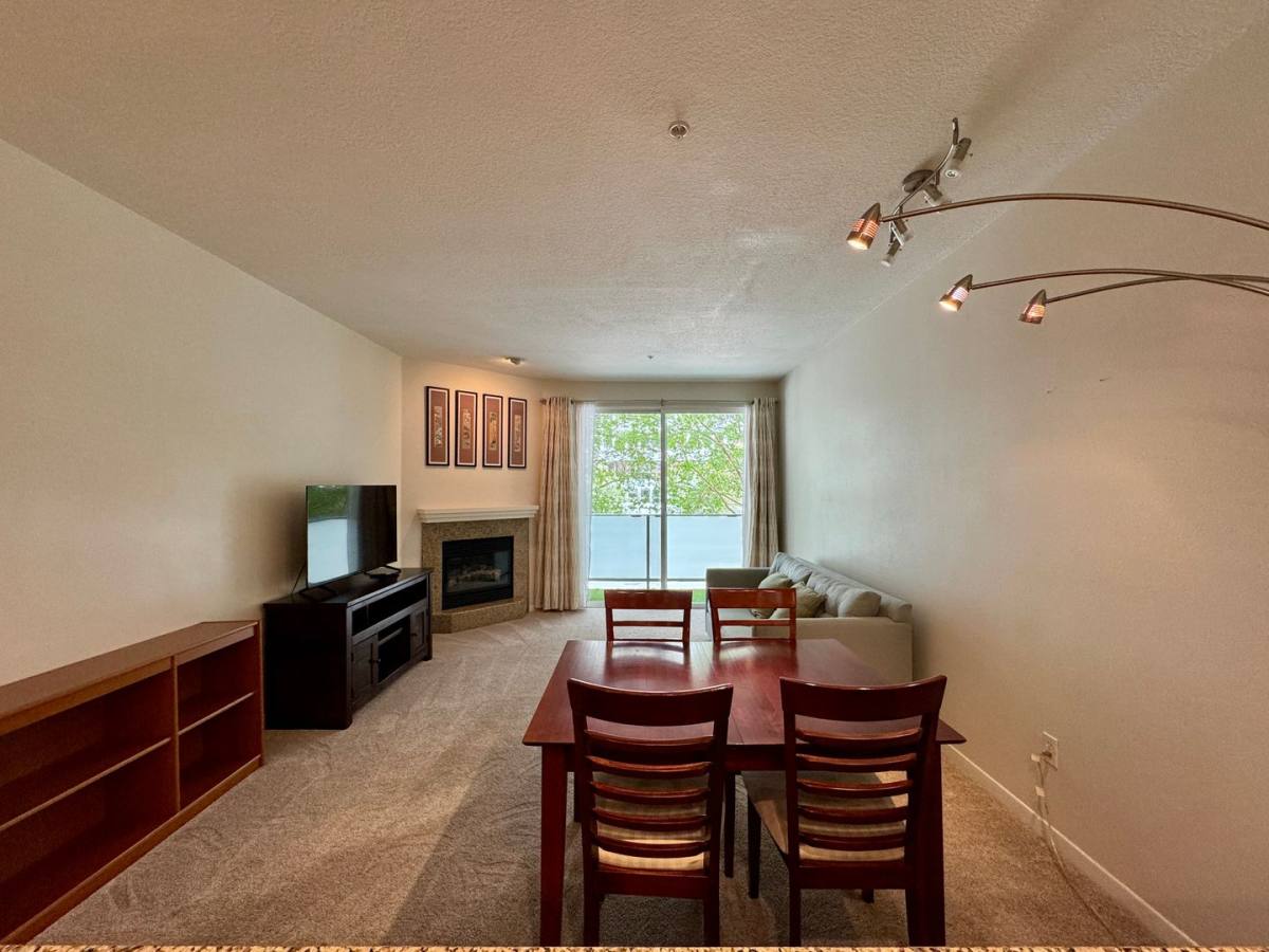 Condo for rent at 160 S Hudson Ave, Pasadena, CA 91101