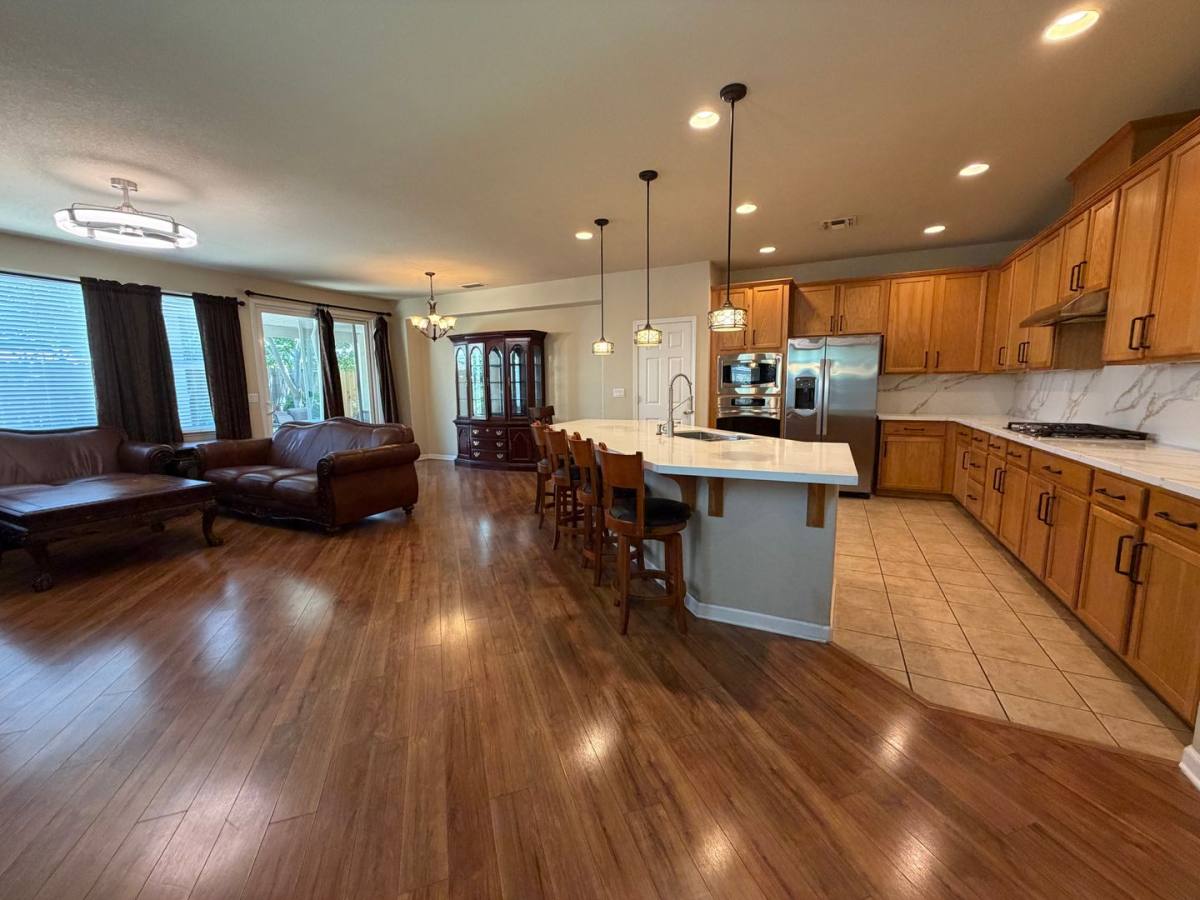 House for rent at 5501 Claudied Way, Elk Grove, CA 95757