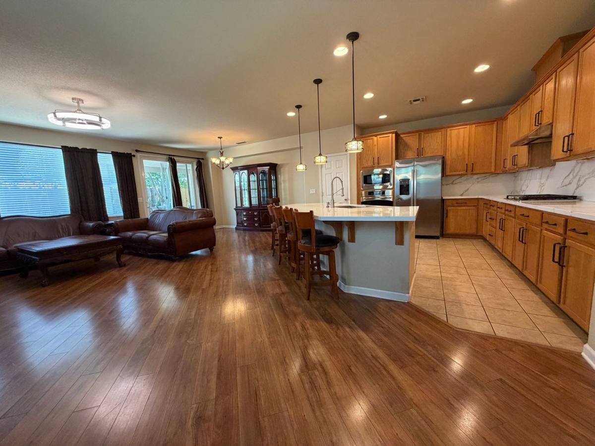 House for rent at 5501 Claudied Way, Elk Grove, CA 95757