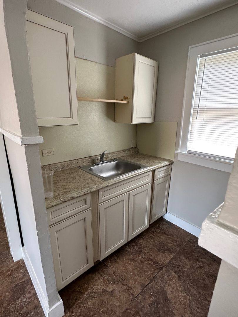 House for rent at 139 Lister St, Shreveport, LA 71101