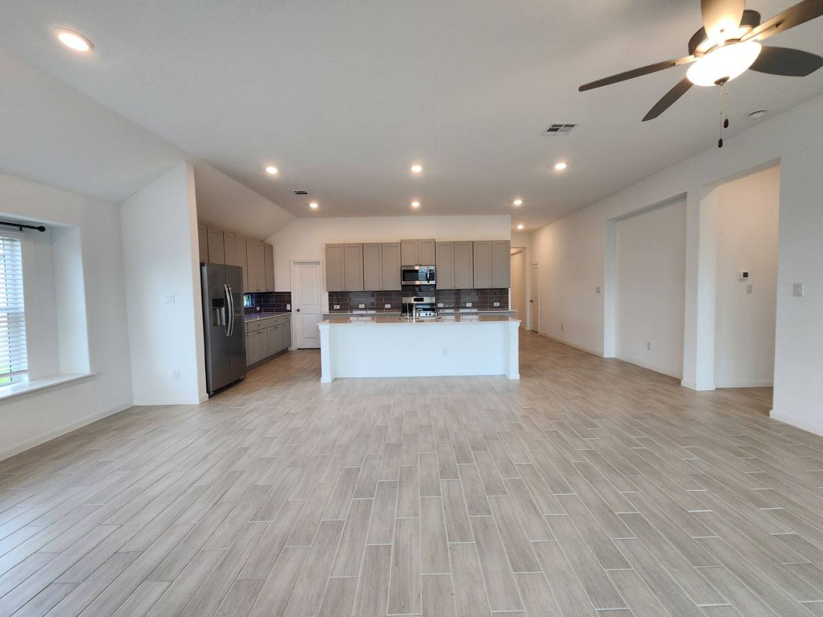House for rent at 5923 Corsicana Cove, Seguin, TX 78155