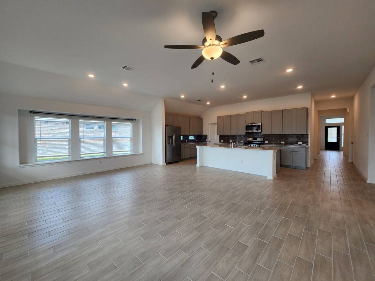 House for rent at 5923 Corsicana Cove, Seguin, TX 78155