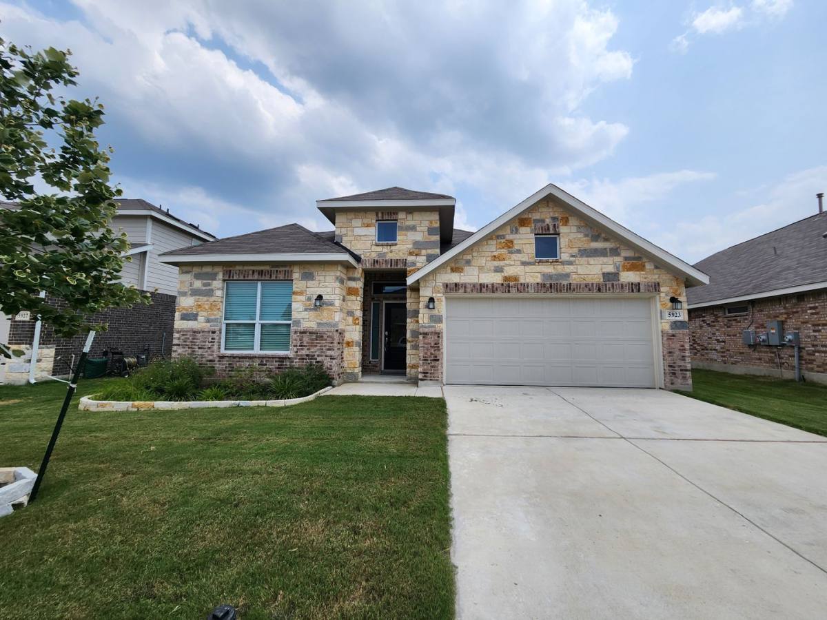 House for rent at 5923 Corsicana Cove, Seguin, TX 78155