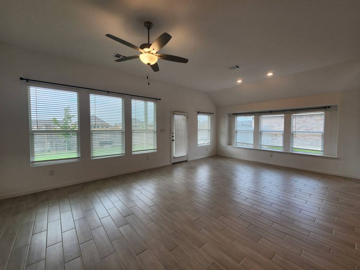 House for rent at 5923 Corsicana Cove, Seguin, TX 78155
