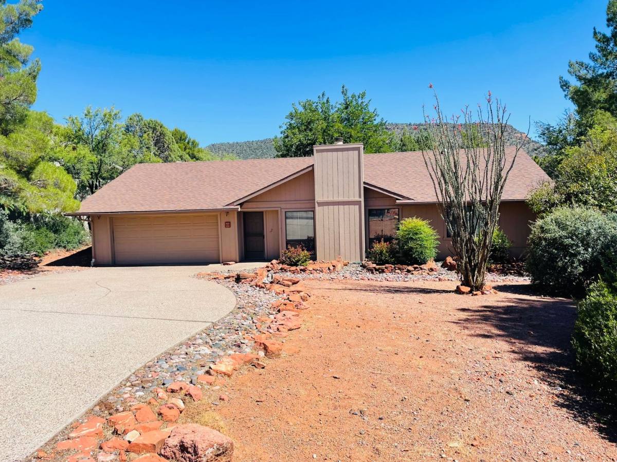 House for rent at 30 Quartz Dr, Sedona, AZ 86351