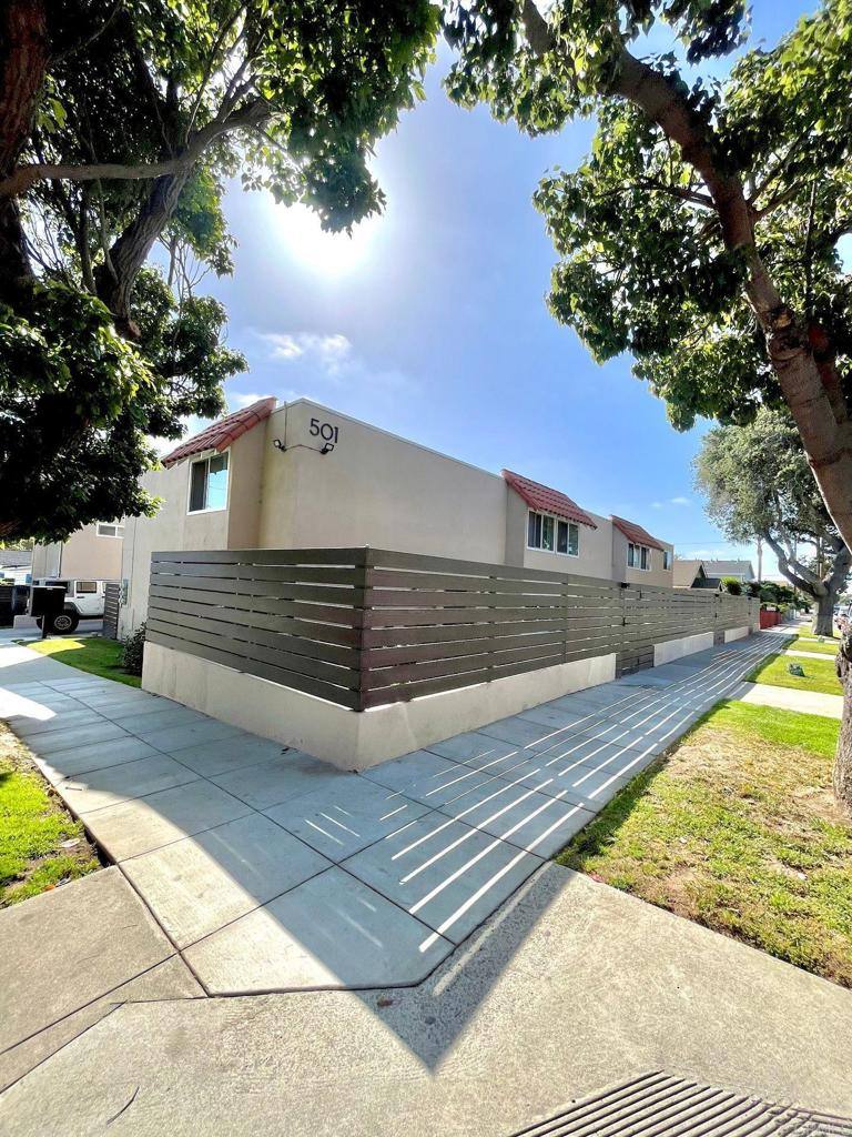 Townhouse for rent at 501 N Ditmar St #501F, Oceanside, CA 92054
