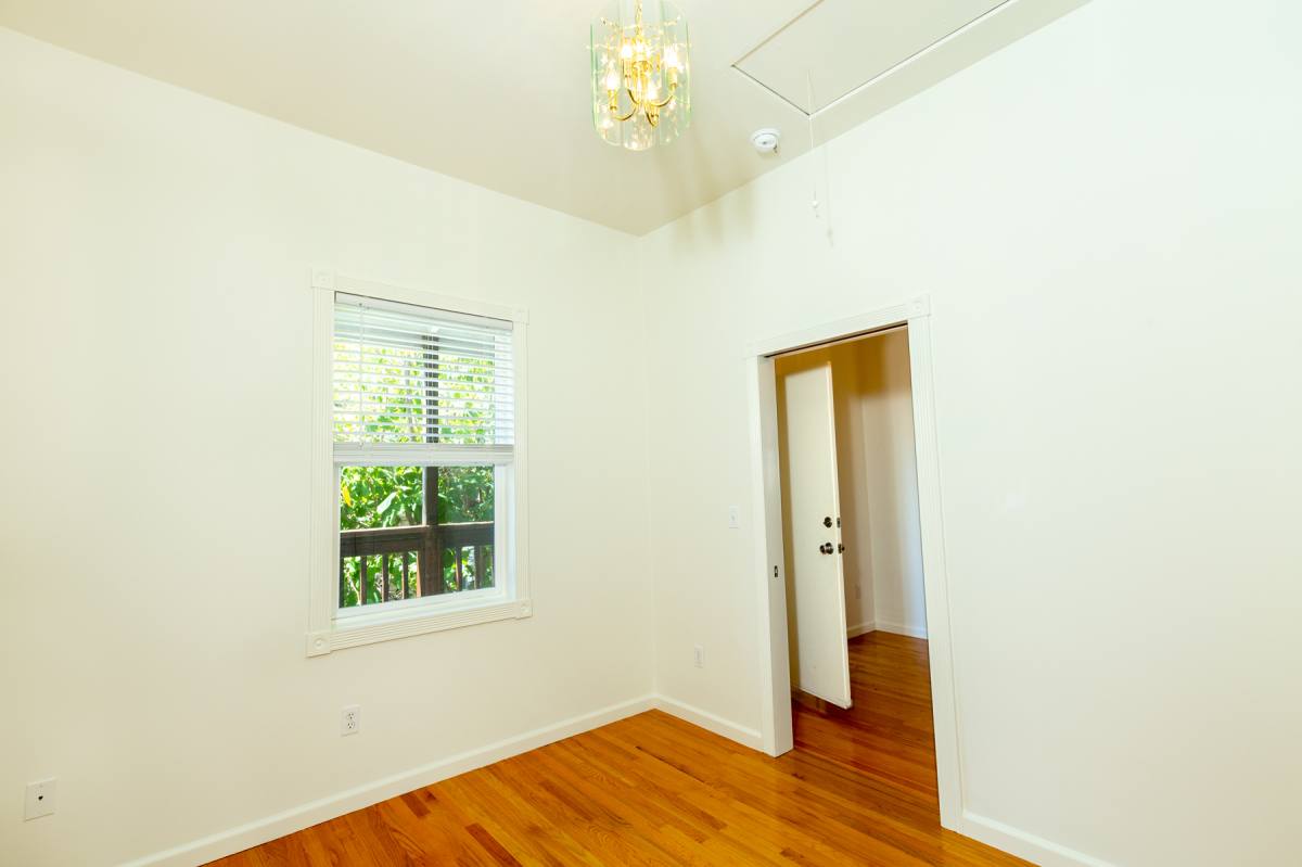 Apartment for rent at 1331 York St, San Francisco, CA 94110