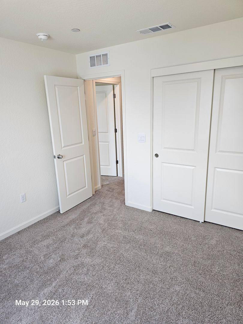 House for rent at 1927 Oak Falls Court, Tulare, CA 93274