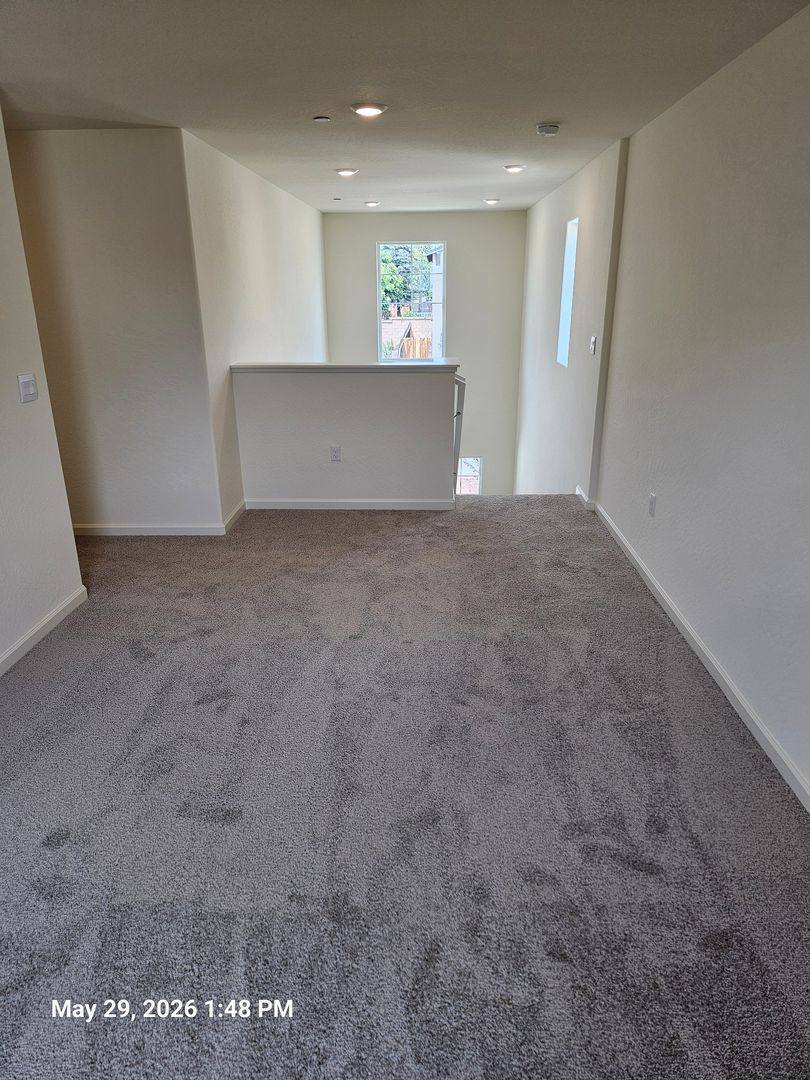 House for rent at 1927 Oak Falls Court, Tulare, CA 93274