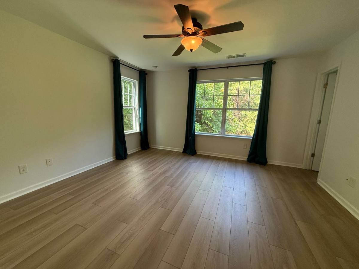 Townhouse for rent at 10303 Bunclody Dr, Charlotte, NC 28213