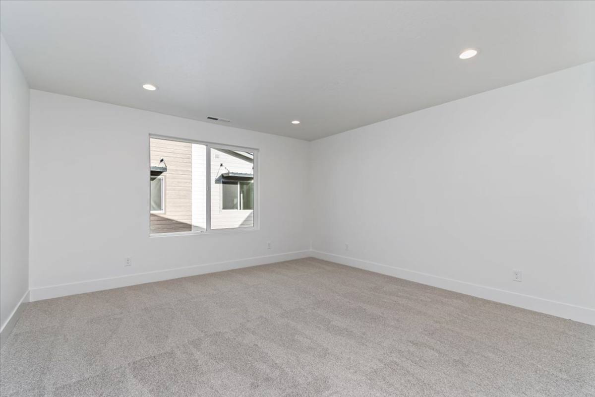 Townhouse for rent at 740 S Calhoun Lane, Star, ID 83669