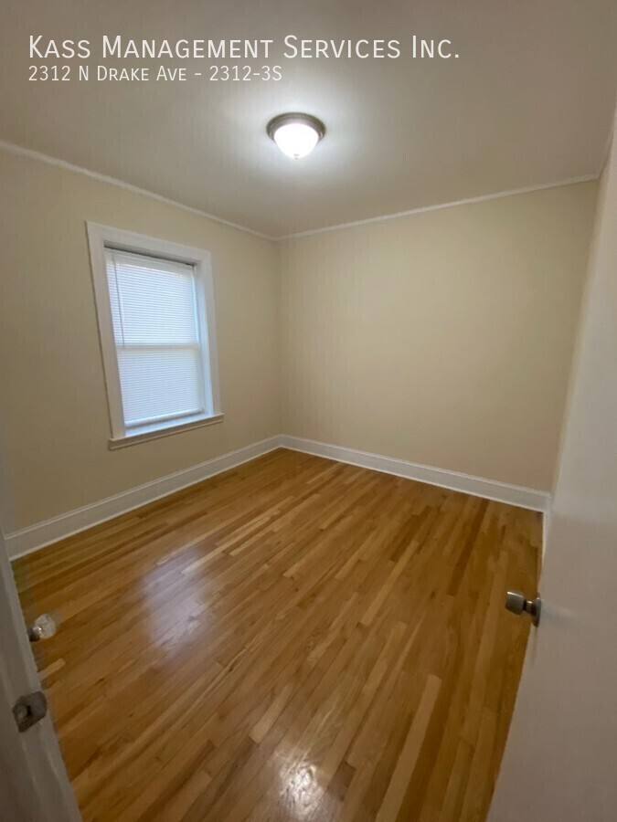 Apartment for rent at 2312 N Drake Ave #3S, Chicago, IL 60647