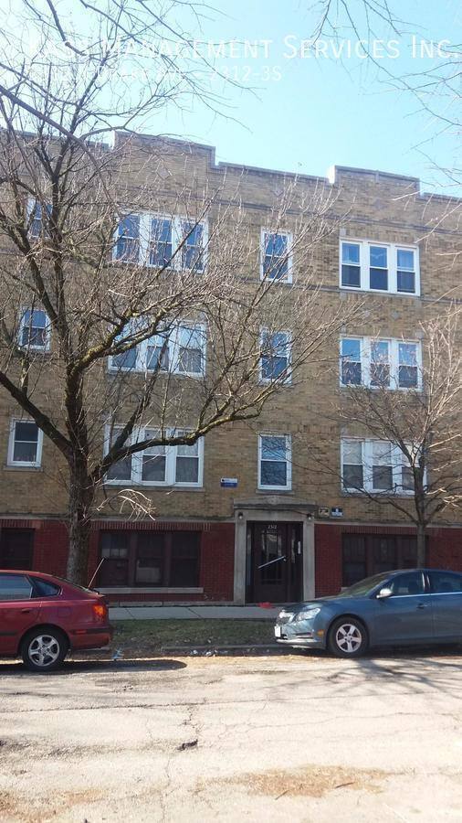 Apartment for rent at 2312 N Drake Ave #3S, Chicago, IL 60647