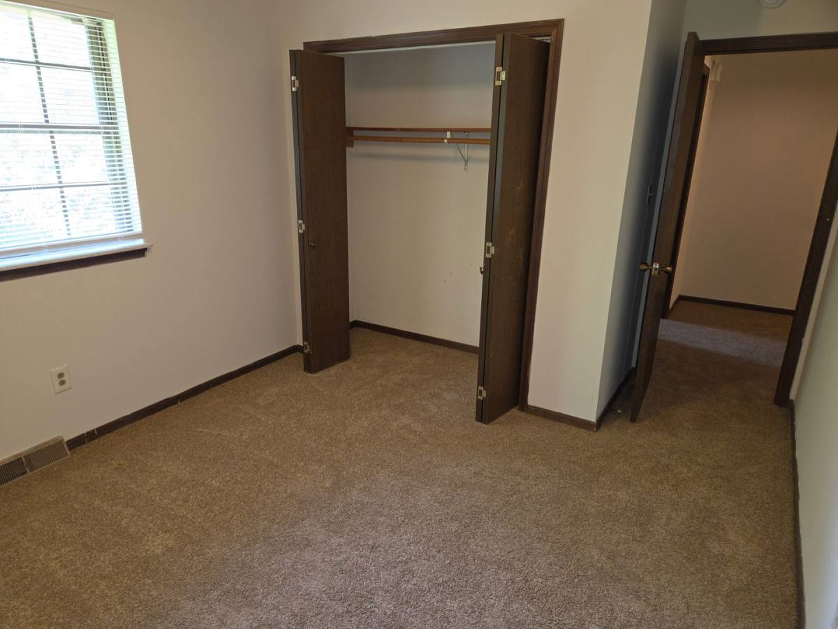 Apartment for rent at 2009 Juniper Dr, Columbia, MO 65201