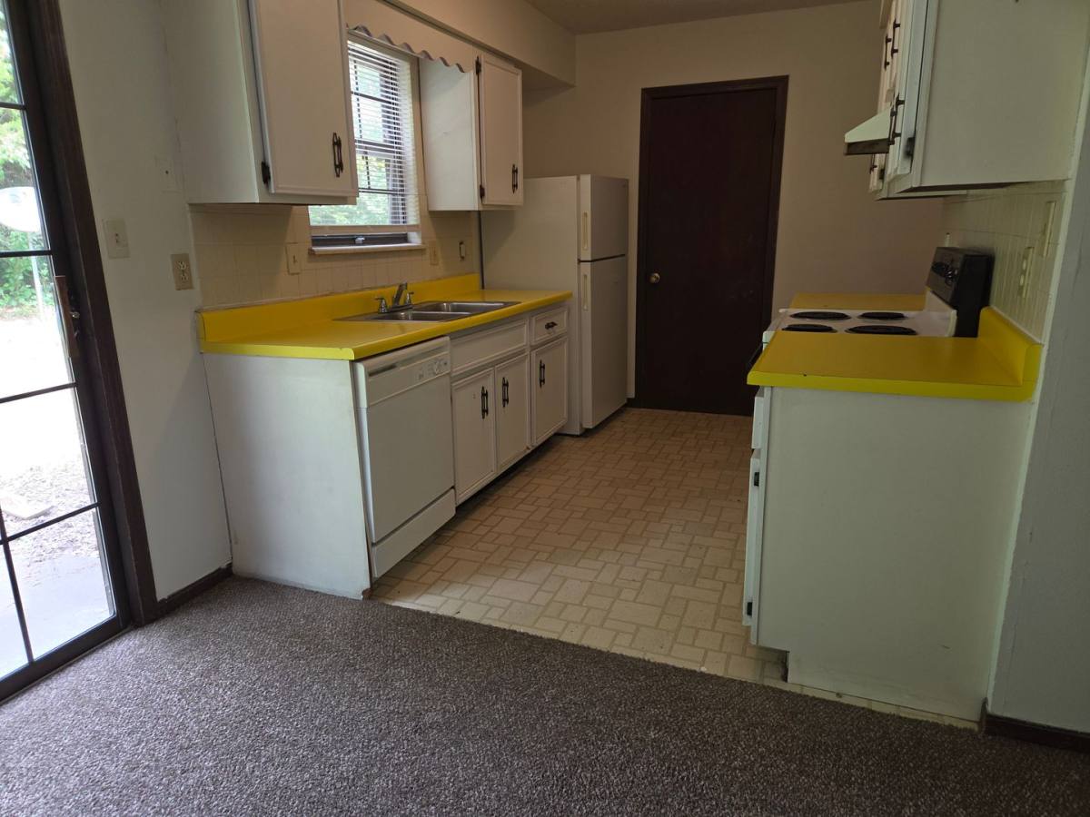 Apartment for rent at 2009 Juniper Dr, Columbia, MO 65201