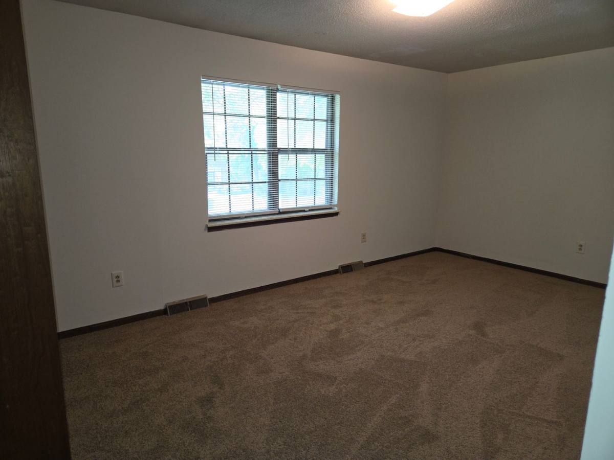 Apartment for rent at 2009 Juniper Dr, Columbia, MO 65201