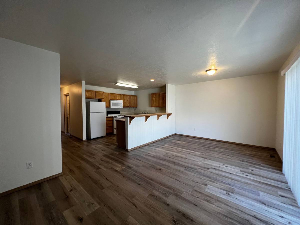 Apartment for rent at 5503 Glenridge Way, Klamath Falls, OR 97603