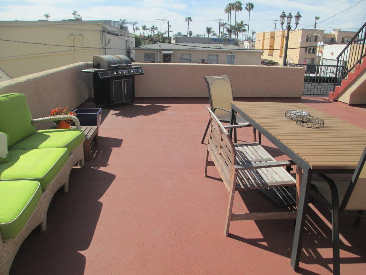 Apartment for rent at 3740-3748 6th Ave, San Diego, CA 92103