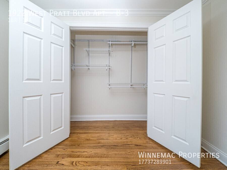 Apartment for rent at 1922 W Pratt Blvd #B-3, Chicago, IL 60626