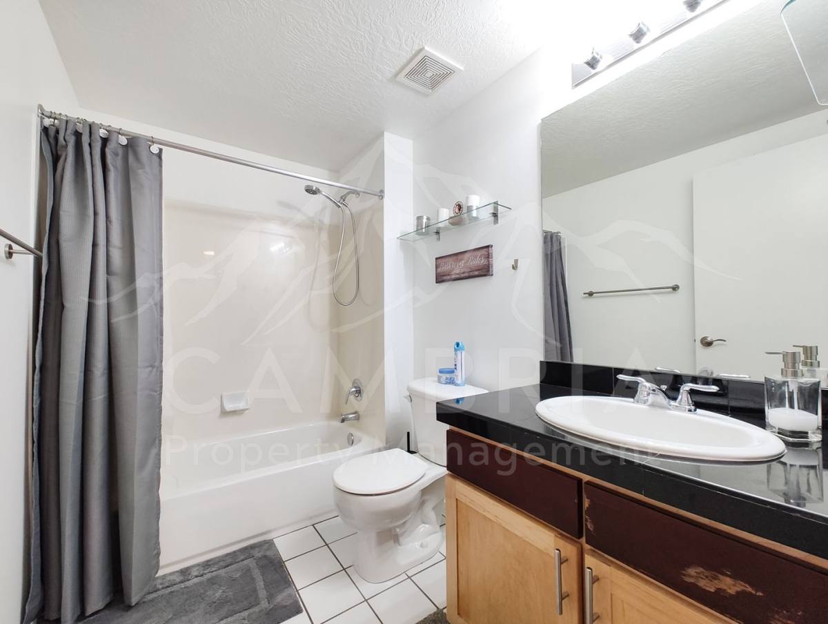 Apartment for rent at 4340 S Highland Dr, Salt Lake City, UT 84124